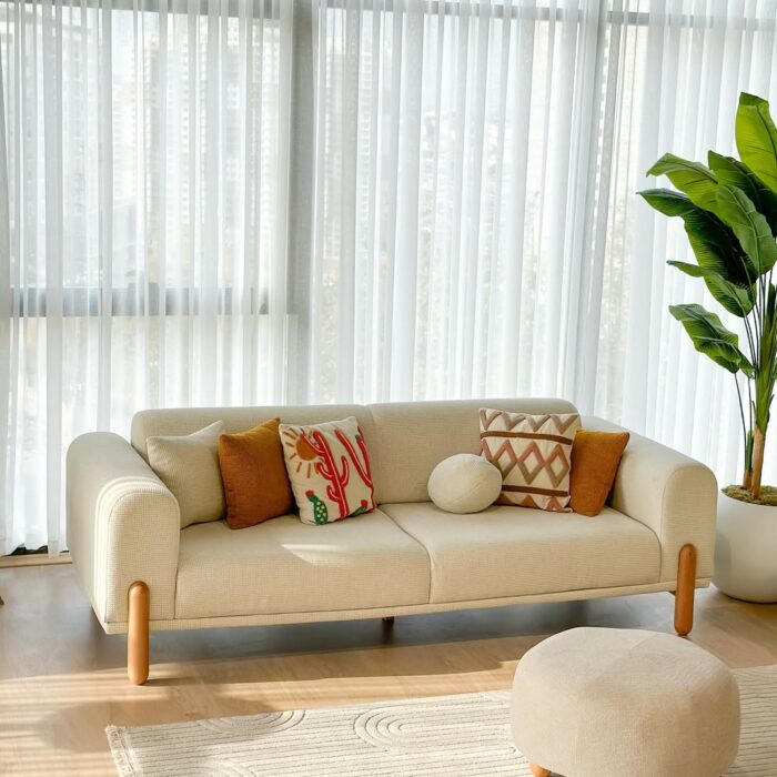 MUUTO Outline Sofa
